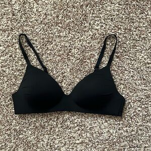 VS Lightly Lined Wireless T-Shirt Bra 38B
